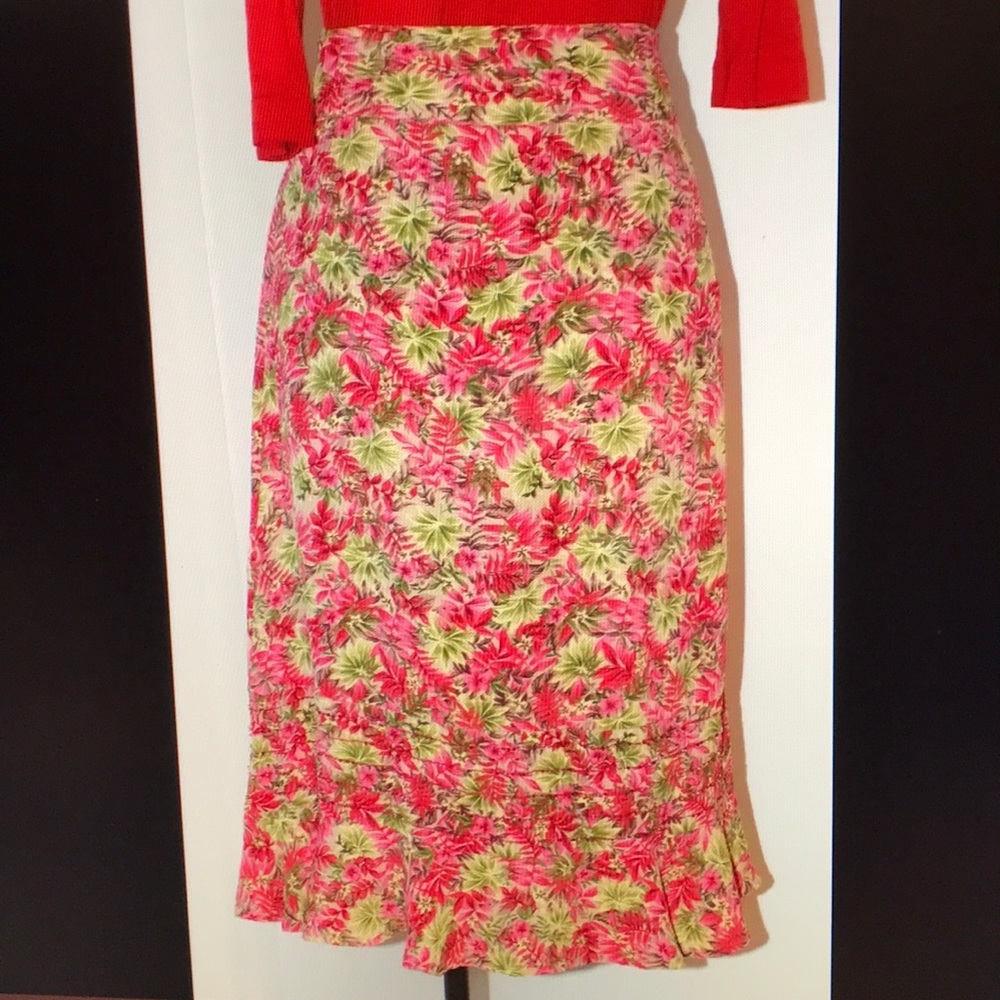 APRIL CORNELL sweet silky skirt  beautiful beading